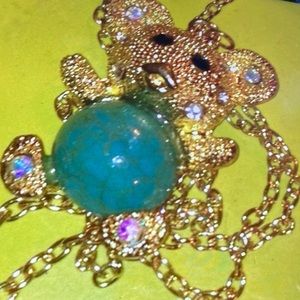 No teddy bear, pendant, necklace, gold tone